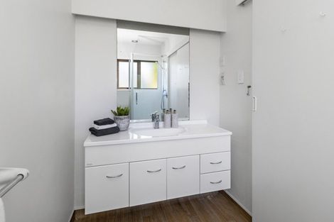 Photo of property in 2/185 Upland Road, Remuera, Auckland, 1050