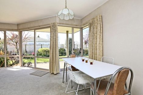 Photo of property in 34 Avondale Road, Taradale, Napier, 4112