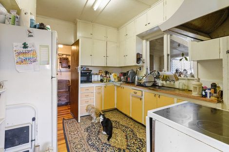 Photo of property in 33 Whakapirau Road, Wellsford, 0974