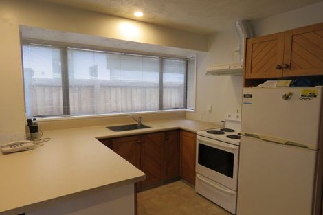 Photo of property in 2/47 Maxwell Street, Riccarton, Christchurch, 8041