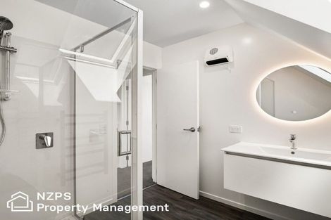 Photo of property in 2/208 Surrey Street, Saint Clair, Dunedin, 9012