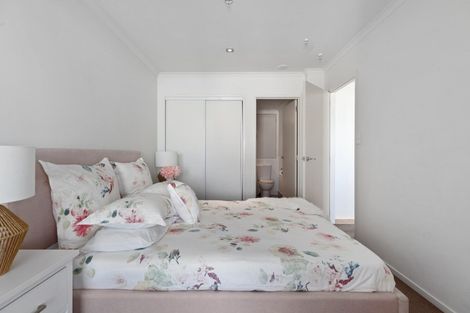 Photo of property in Algarve Apartments, 213/332 Maunganui Road, Mount Maunganui, 3116