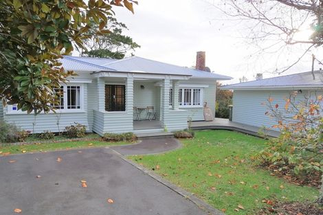 Photo of property in 8 Harrison Avenue, Belmont, Auckland, 0622