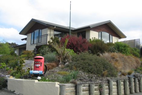 Photo of property in 411 Suffolk Road, Stoke, Nelson, 7011