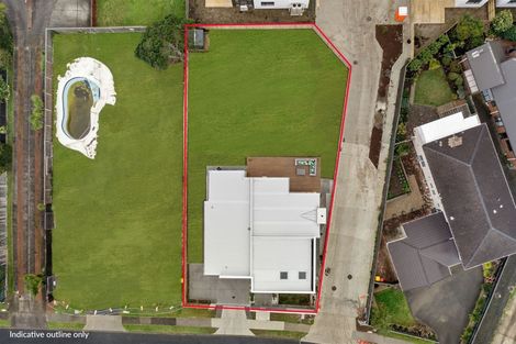 Photo of property in 11 Gulf Crest, Bucklands Beach, Auckland, 2012