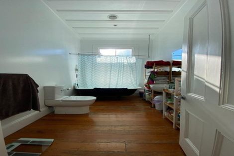 Photo of property in 209 Victoria Road, Devonport, Auckland, 0624