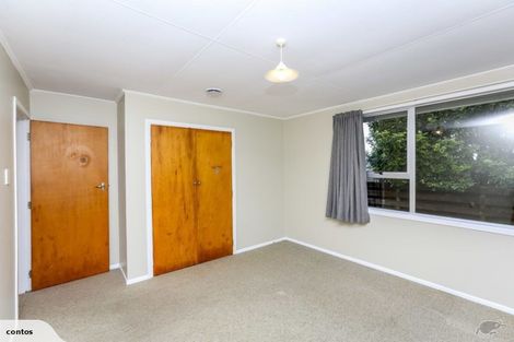 Photo of property in 6 Sycamore Grove, Lower Vogeltown, New Plymouth, 4310