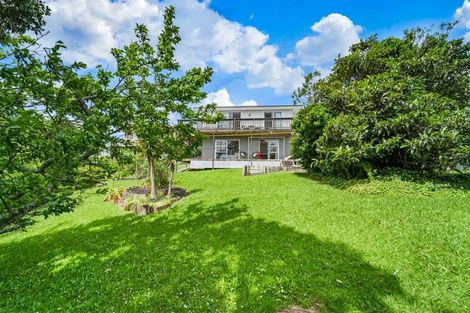 Photo of property in 56 Stanmore Bay Road, Stanmore Bay, Whangaparaoa, 0932