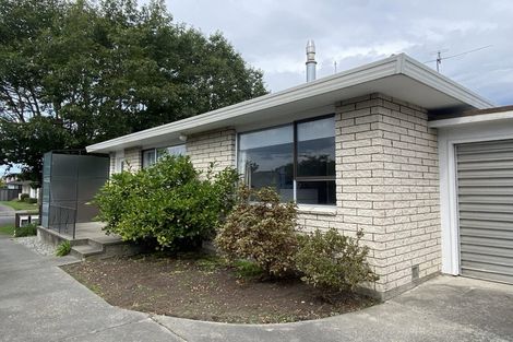 Photo of property in 1/21 Salford Avenue, Redwood, Christchurch, 8051