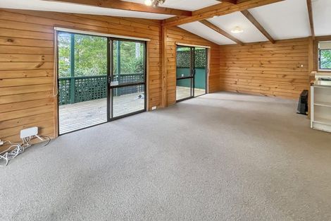 Photo of property in 22 Randal Place, Bayview, Auckland, 0629