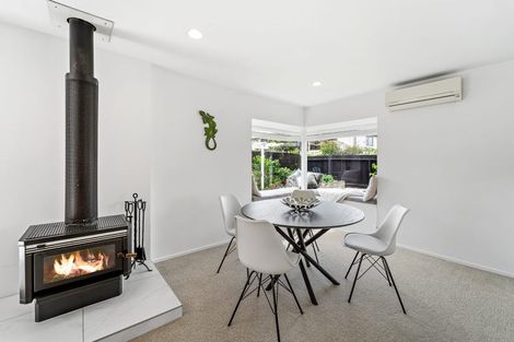 Photo of property in 31 Centreway Road, Orewa, 0931