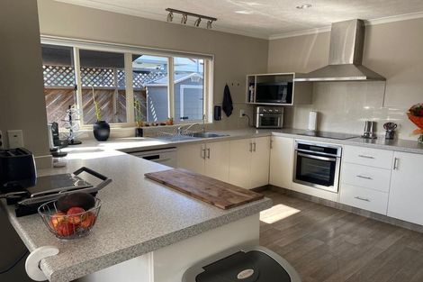 Photo of property in 52a Waterhouse Street, Taradale, Napier, 4112