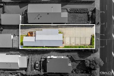 Photo of property in 29 Mana Esplanade, Paremata, Porirua, 5026