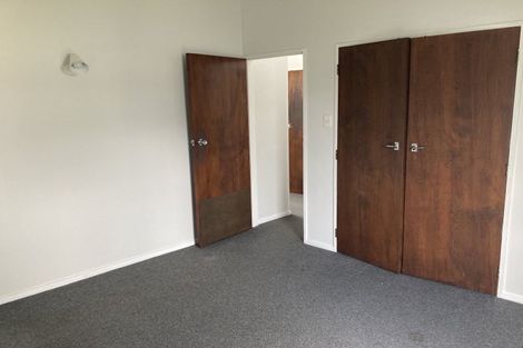 Photo of property in 3 Westmere Place, Takaro, Palmerston North, 4412