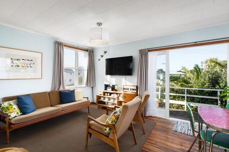 Photo of property in 262 Seaforth Road, Waihi Beach, 3611