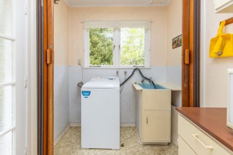 Photo of property in 24 Beverley Crescent, Hillcrest, Hamilton, 3216