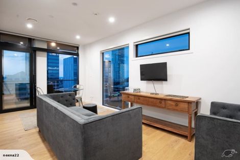 Photo of property in Frank Sargeson Apts, 505/74 Anzac Street, Takapuna, Auckland, 0622