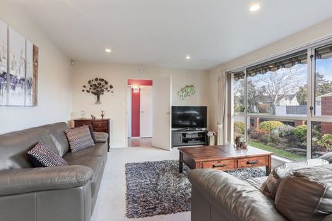 Photo of property in 2/116 Highsted Road, Casebrook, Christchurch, 8051