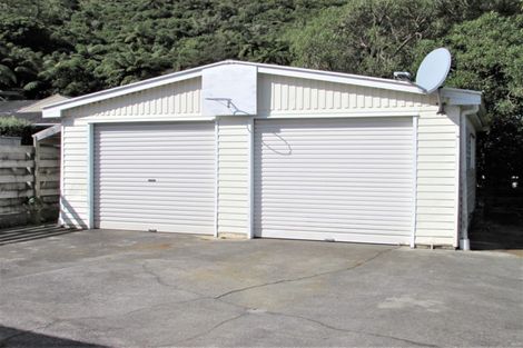 Photo of property in 176 Major Drive, Kelson, Lower Hutt, 5010
