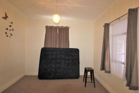 Photo of property in 5 Lanark Street, Lumsden, 9794