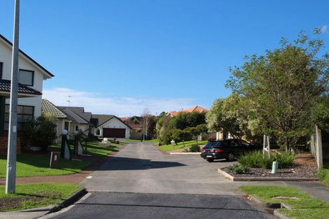 Photo of property in 19 Windsong Court, Northpark, Auckland, 2013