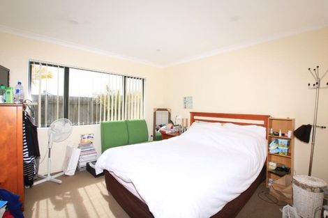 Photo of property in 57b Willerton Avenue, New Lynn, Auckland, 0600