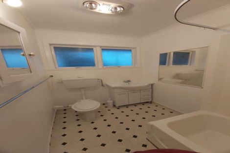 Photo of property in 4b Wainui Road, Waiwhetu, Lower Hutt, 5010