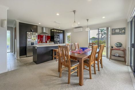 Photo of property in 11 Celtic Place, Waipu, 0510