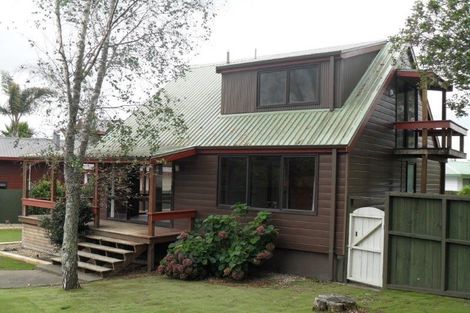 Photo of property in 1 Waikare Place, Welcome Bay, Tauranga, 3112