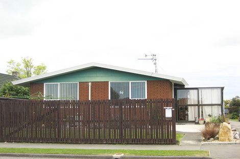 Photo of property in 15a Kinley Street, Rangiora, 7400