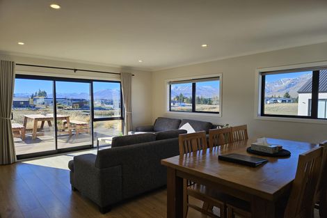 Photo of property in 1 Edwards Lane, Lake Tekapo, 7999
