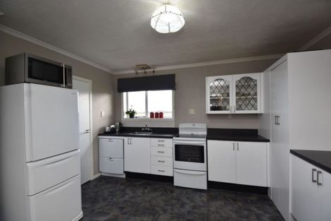 Photo of property in 48 Moray Crescent, Grasmere, Invercargill, 9810