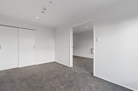 Photo of property in 15c/30 Westward Ho, Glen Eden, Auckland, 0602