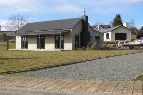 Photo of property in 4a Dalhousie Place, Te Anau, 9600