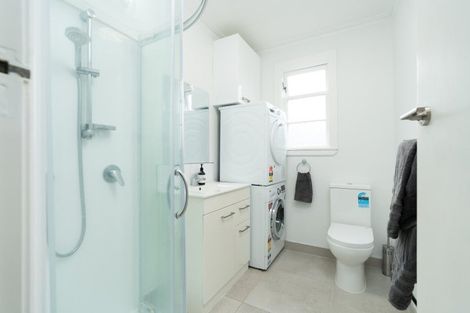 Photo of property in 28 Sheridan Terrace, Johnsonville, Wellington, 6037