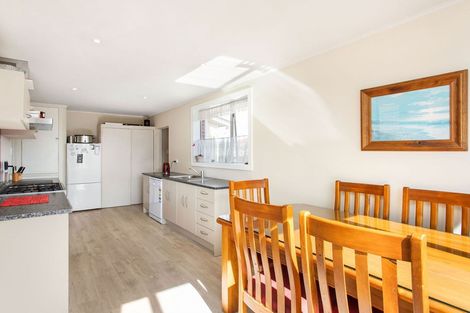 Photo of property in 39 Sandown Crescent, Aranui, Christchurch, 8061