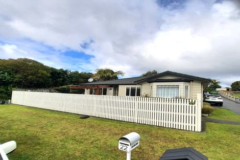 Photo of property in 22 Torkar Road, Clarks Beach, 2122