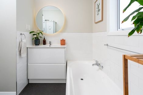 Photo of property in 30 Mandalay Terrace, Khandallah, Wellington, 6035