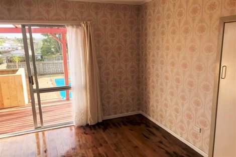 Photo of property in 11 Poto Street, Te Atatu South, Auckland, 0610