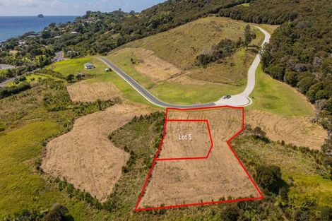 Photo of property in 9 Te Puia Place, Hot Water Beach, 3591