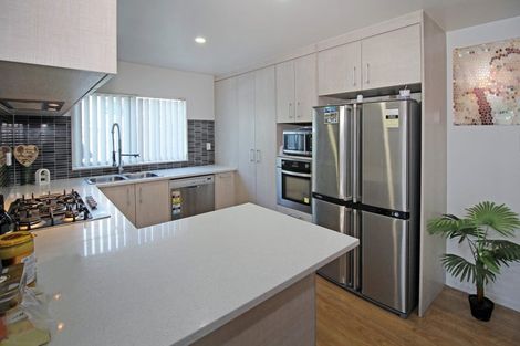 Photo of property in 7 Undine Street, Pakuranga, Auckland, 2010