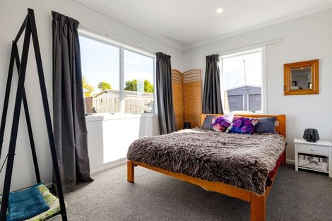 Photo of property in 17 Taksan Place, Pukete, Hamilton, 3200