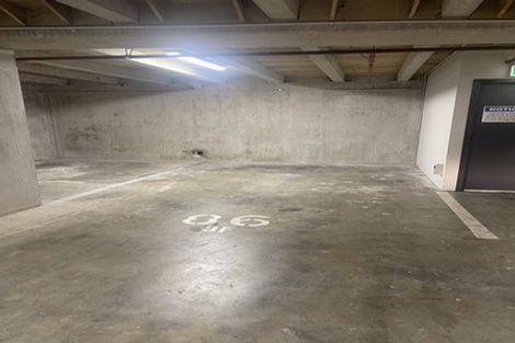 Photo of property in Montreaux Apartments, 3f/164 The Terrace, Wellington Central, Wellington, 6011