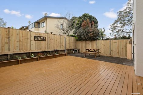 Photo of property in 3 Vitex Lane, Henderson, Auckland, 0612