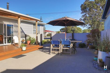 Photo of property in 121 Blake Street, Blaketown, Greymouth, 7805