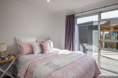 Photo of property in 39a Ruapehu Street, Paraparaumu, 5032