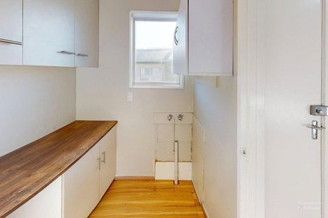 Photo of property in 17 Tainui Street, Castlecliff, Whanganui, 4501