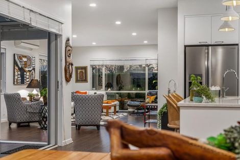 Photo of property in 64 Kaipara Portage Road, Riverhead, 0820