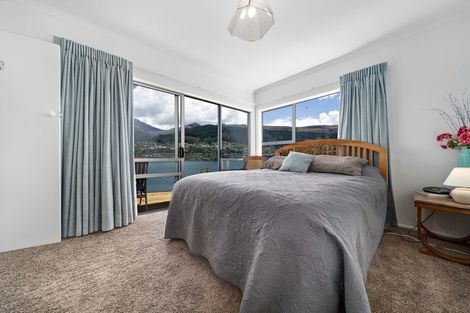Photo of property in 463 Peninsula Road, Kelvin Heights, Queenstown, 9300
