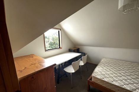 Photo of property in 11 Potter Avenue, Northcote, Auckland, 0627